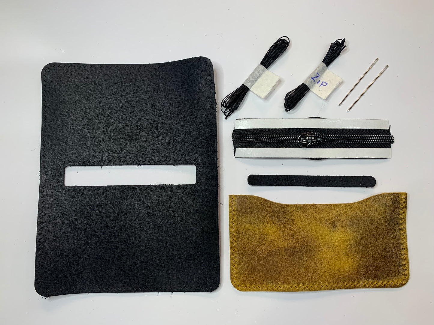 DIY Leather kit - Zippered Purse